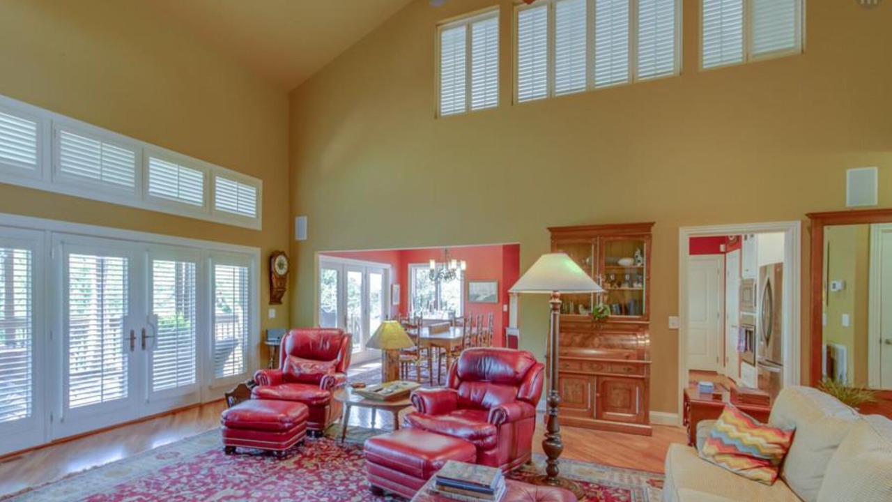 Photo of Livingroom in Pennington Bend