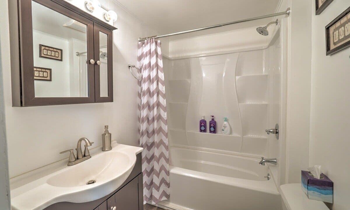 Photo of Bathroom in Oneonta