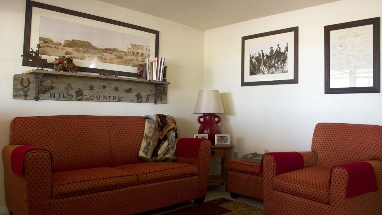 Photo of Bedroom in Rosamond