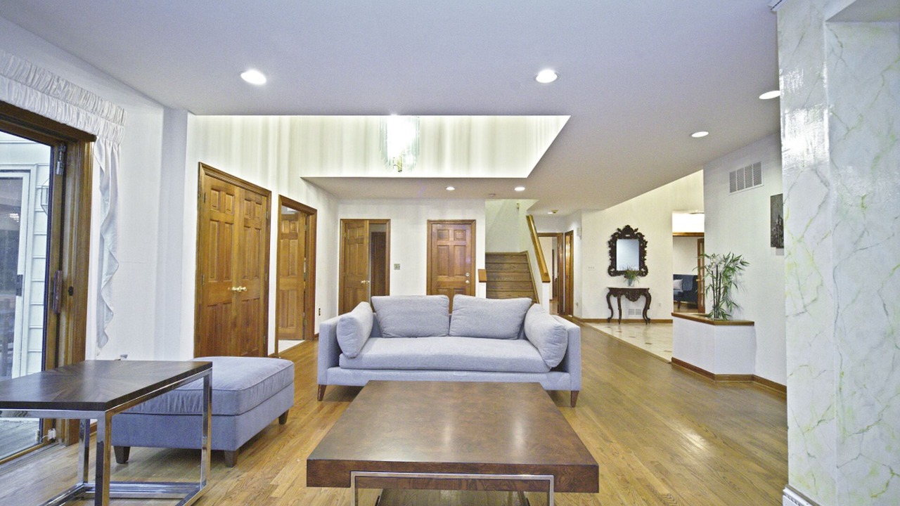 Photo of Others in Potomac