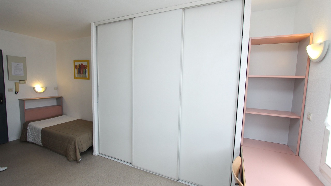 Photo of Bedroom in Villenave-d'Ornon