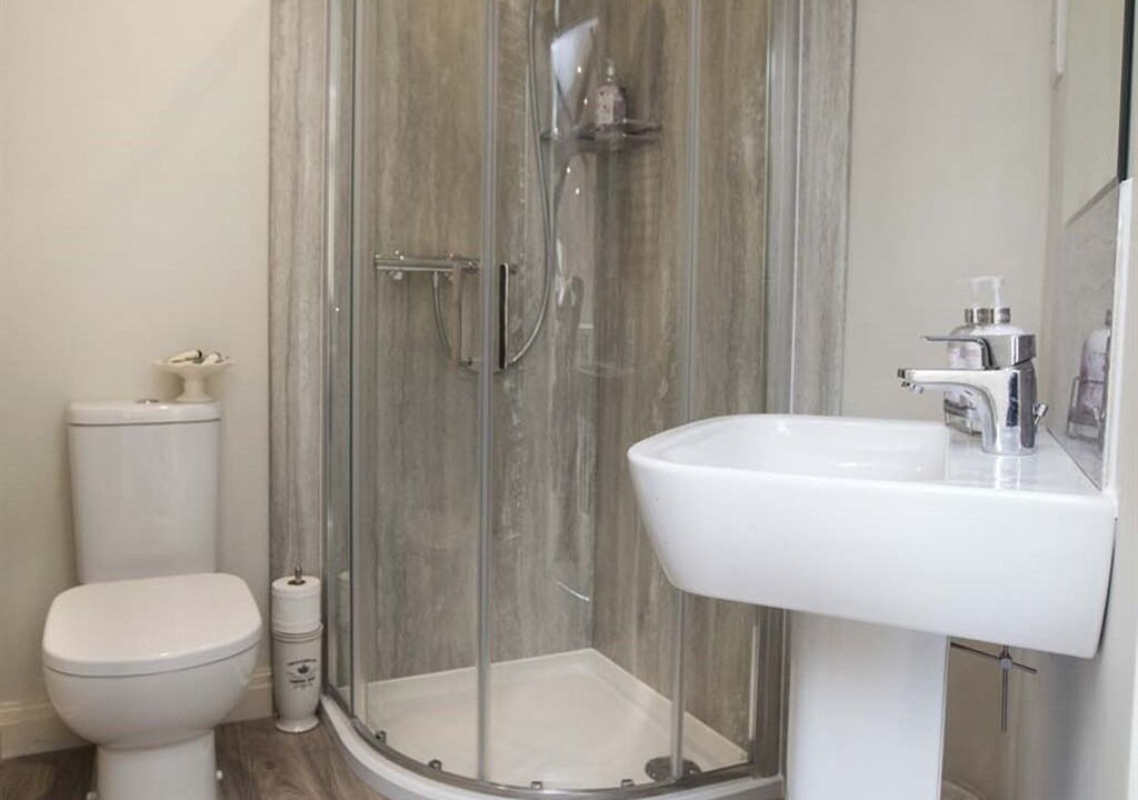 Photo of Bathroom in Giggleswick
