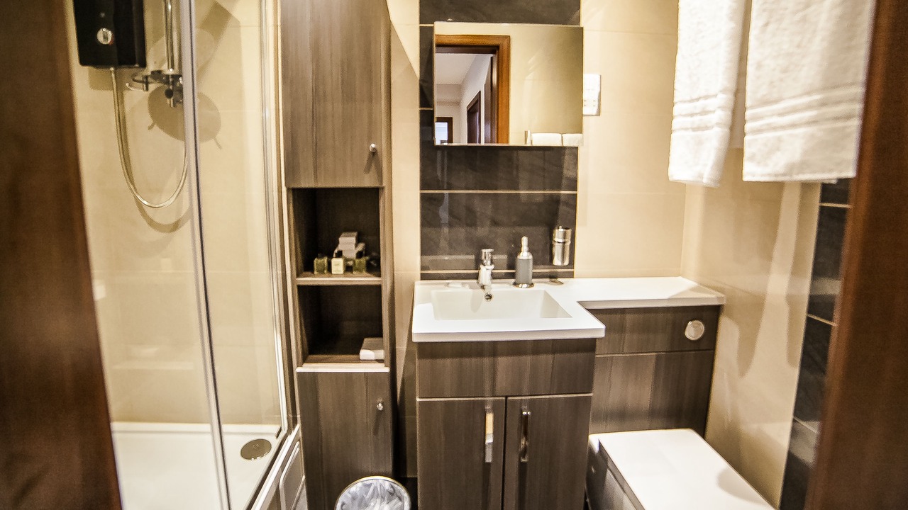 Photo of Bathroom in Thames Ditton