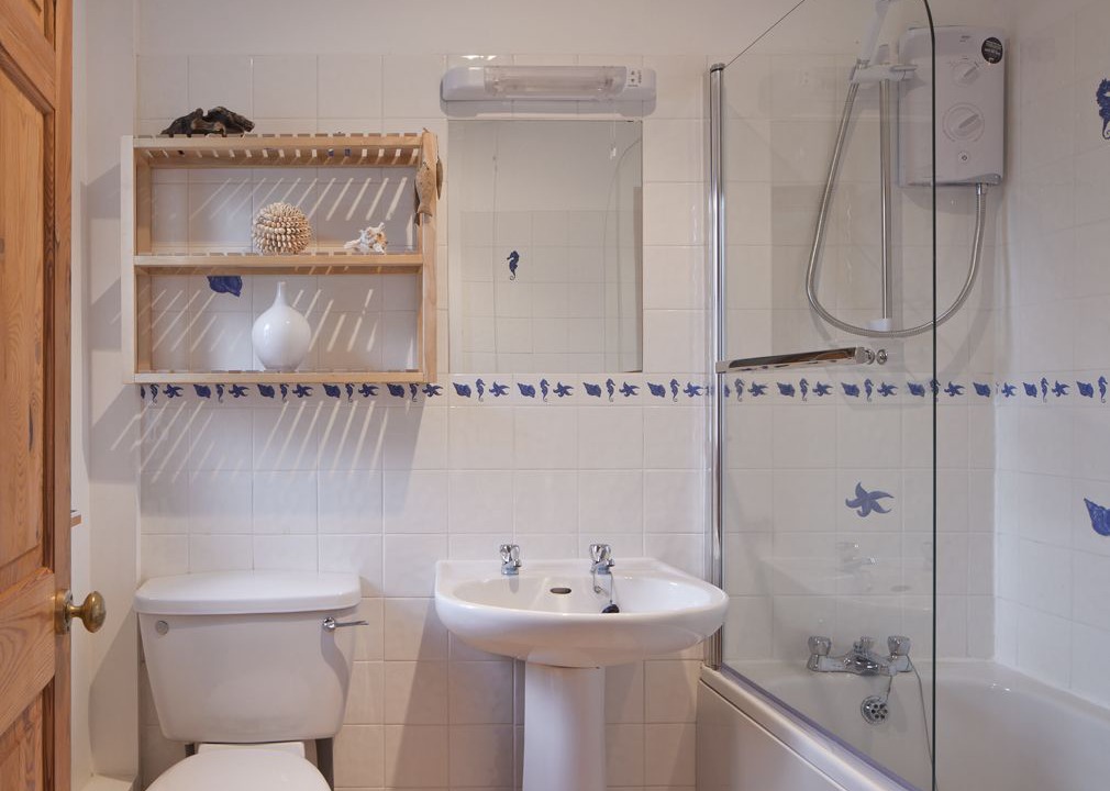 Photo of Bathroom in Alexandria