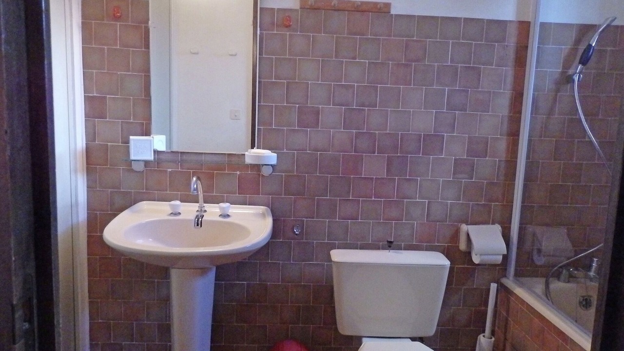 Photo of Bathroom in Saint-Siffret