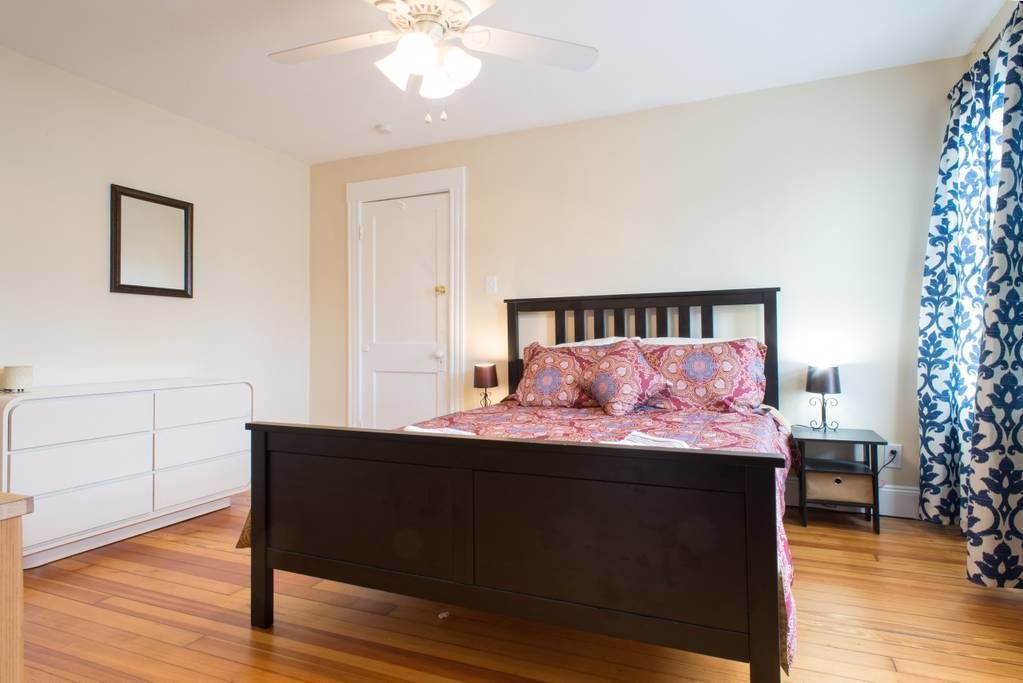 Photo of Bedroom in Salem