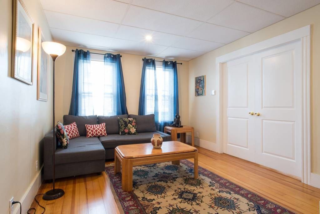 Photo of Livingroom in Salem