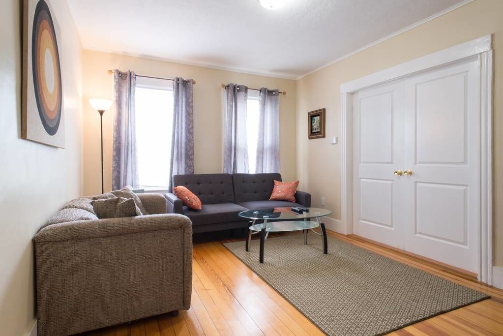 Photo of Livingroom in Salem