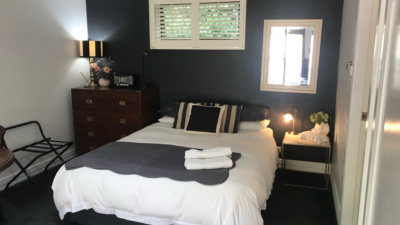 Photo of Livingroom in Orange