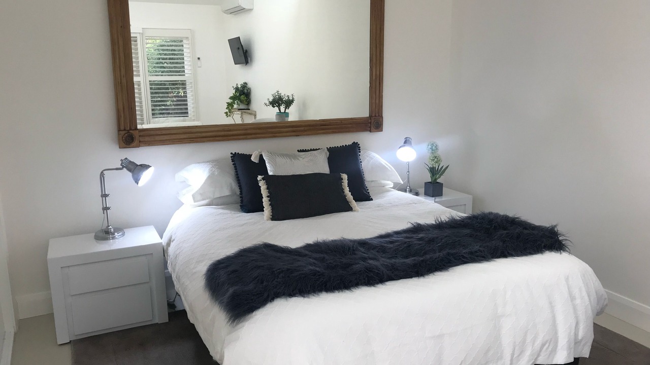 Photo of Bedroom in Orange