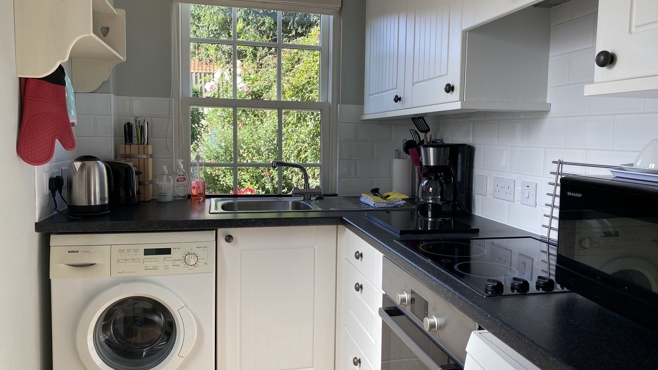 Photo of Kitchen in Rodmersham Green