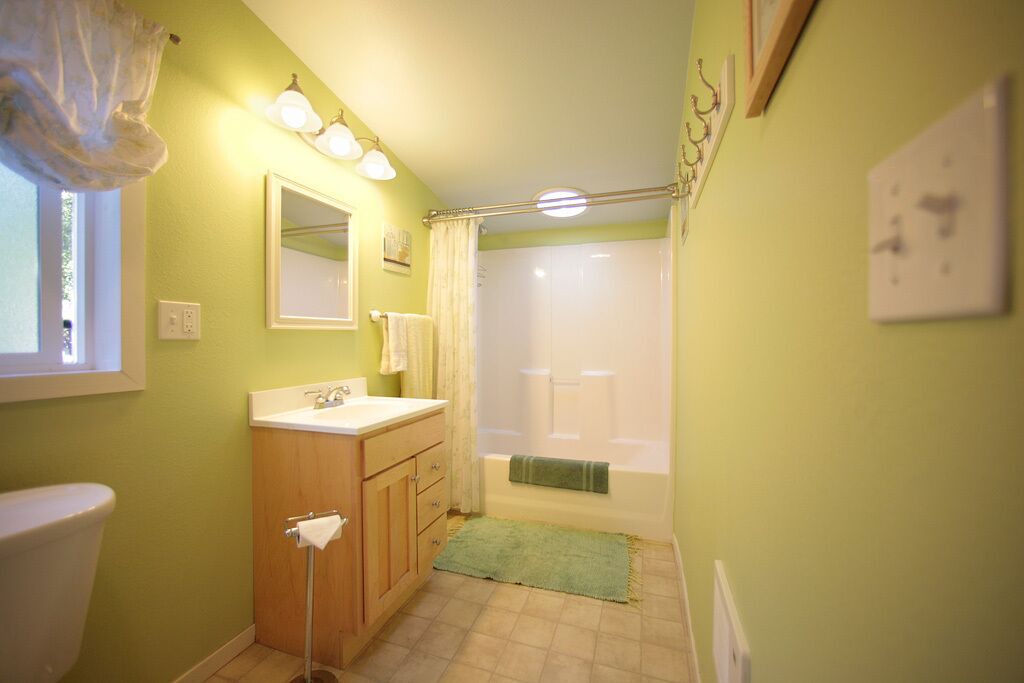 Photo of Bathroom in Cazadero