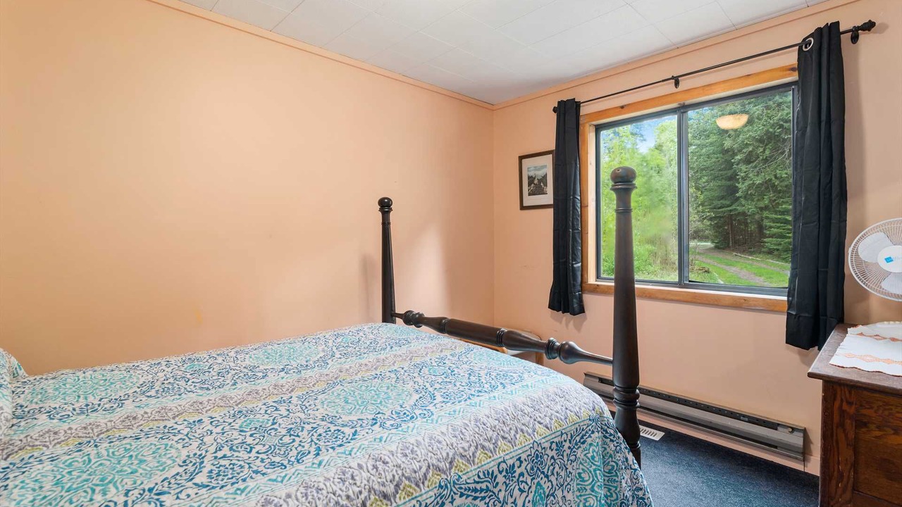 Photo of Bedroom in Mackinaw City