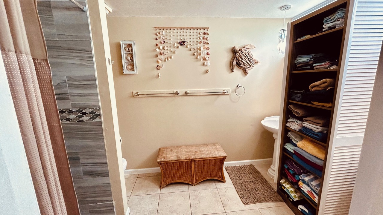 Photo of Bathroom in Terramar Beach