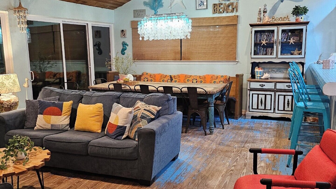Photo of Livingroom in Terramar Beach