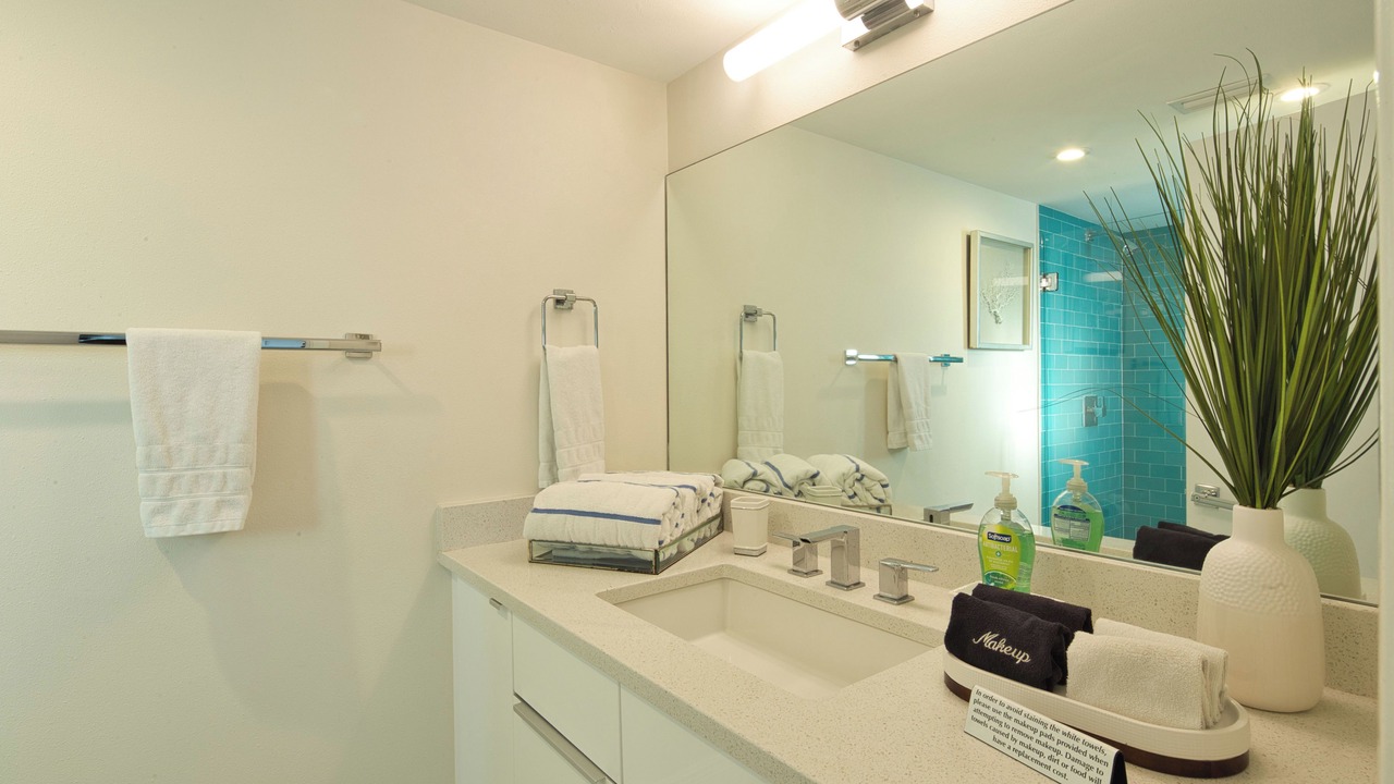 Photo of Bathroom in Bay Esplanade