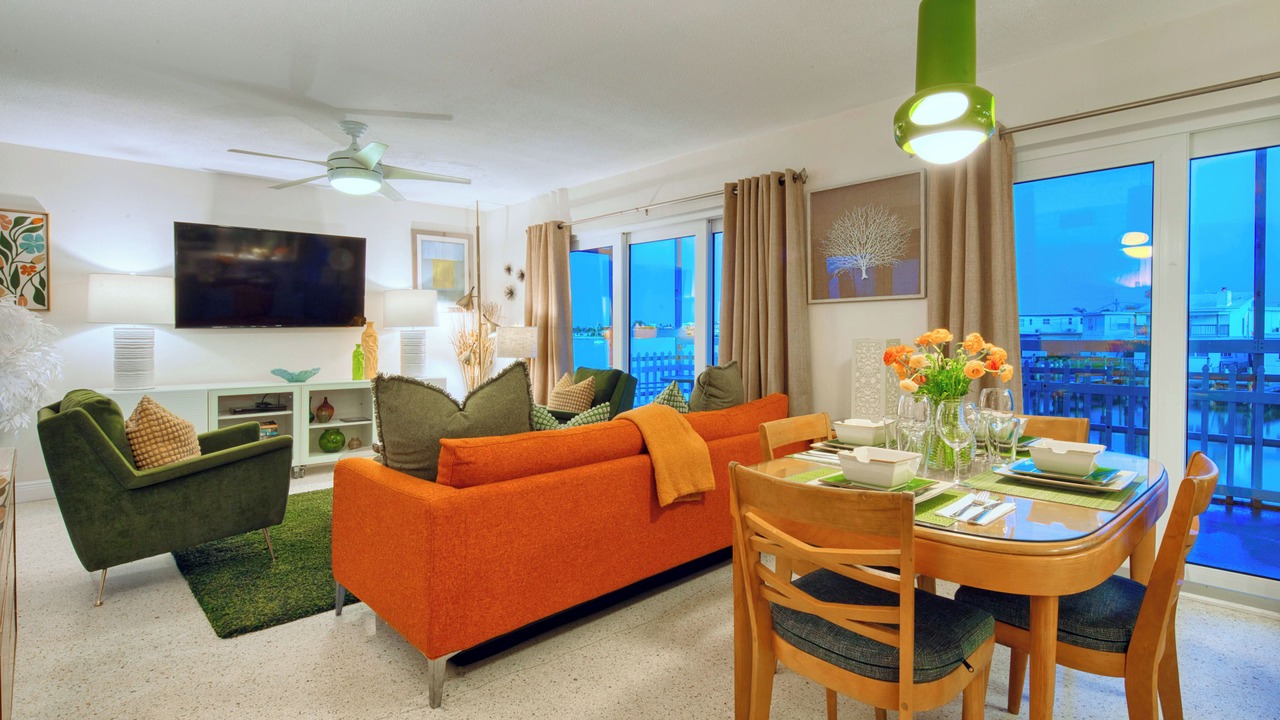 Photo of Livingroom in Bay Esplanade