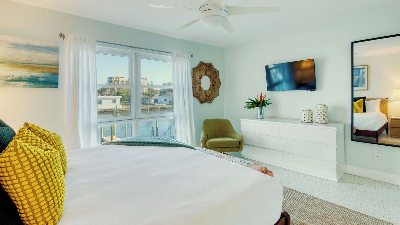 Photo of Bedroom in Bay Esplanade
