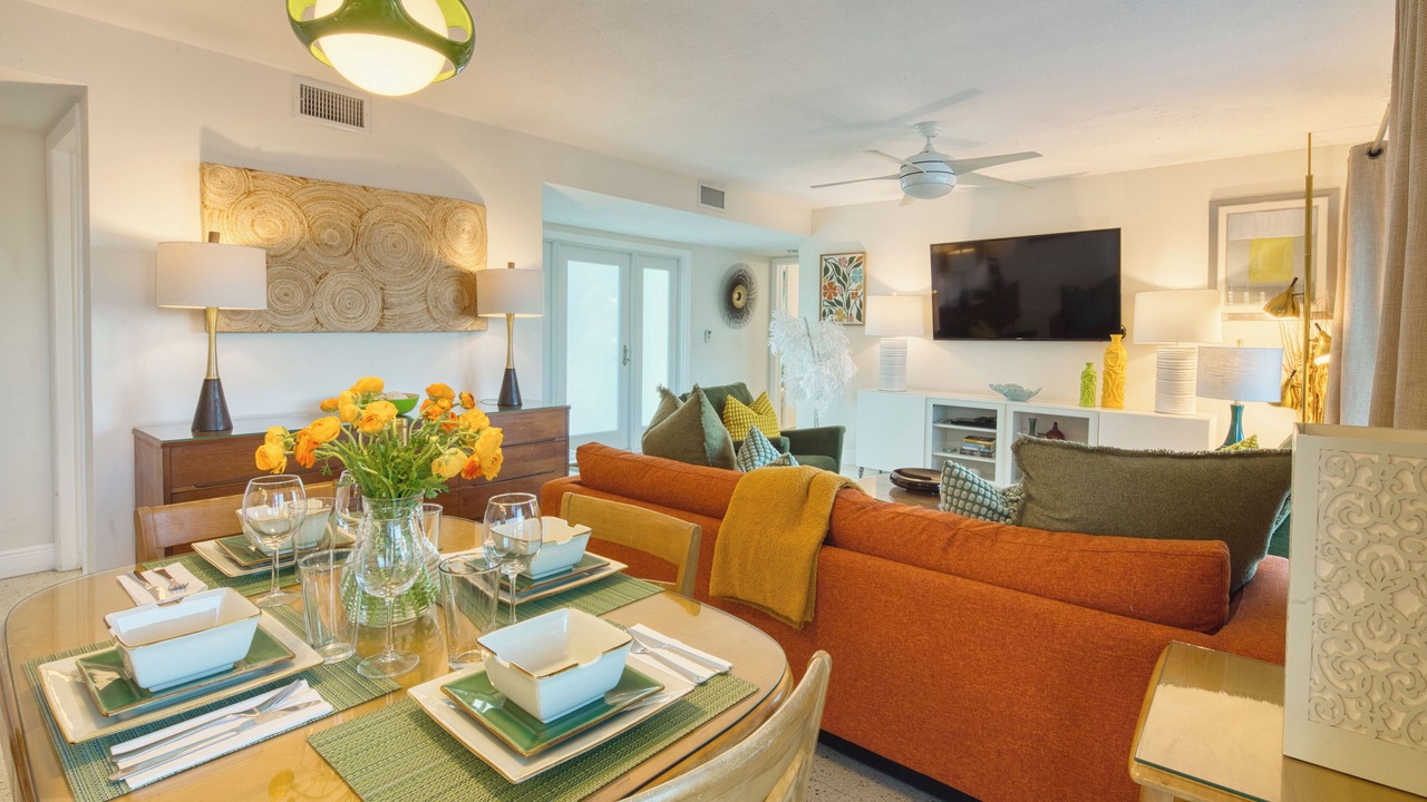 Photo of Livingroom in Bay Esplanade