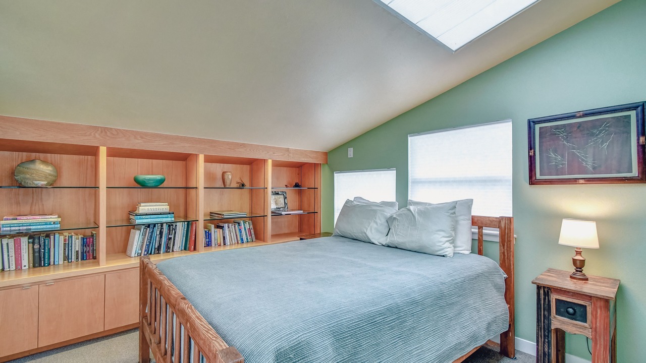 Photo of Bedroom in Glen Rose