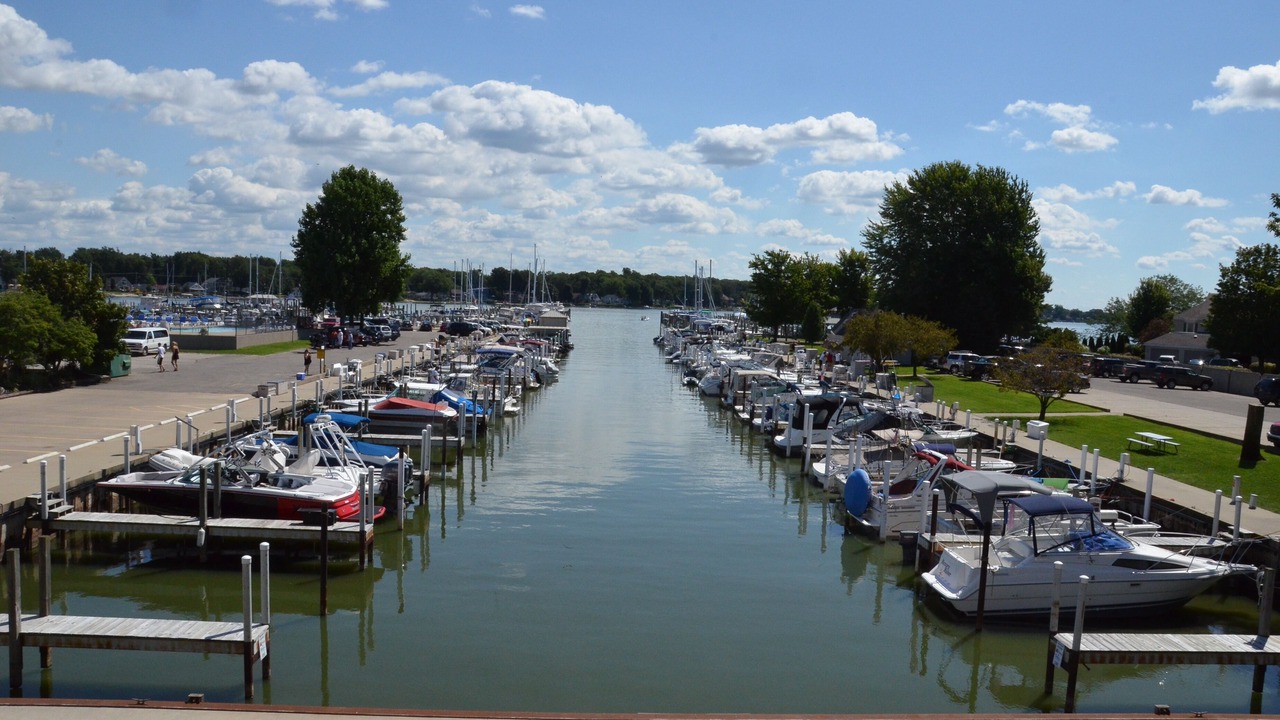 Photo of Others in Holland