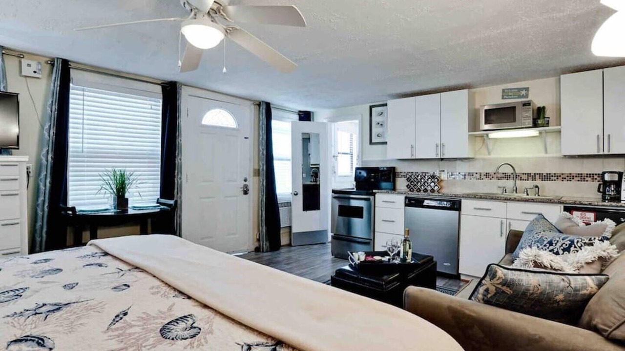 Photo of Others in Englewood