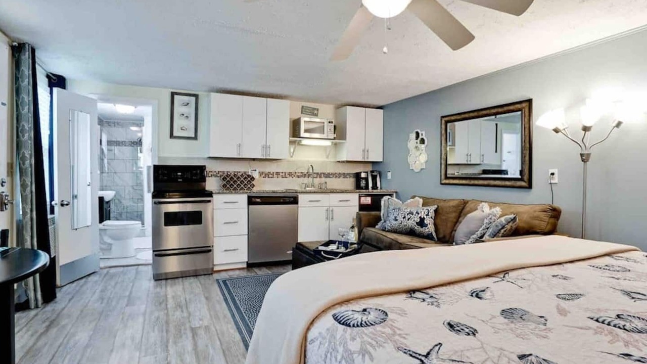 Photo of Others in Englewood