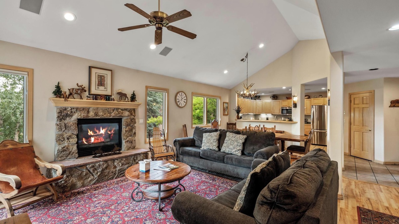 Photo of Livingroom in Steamboat Springs