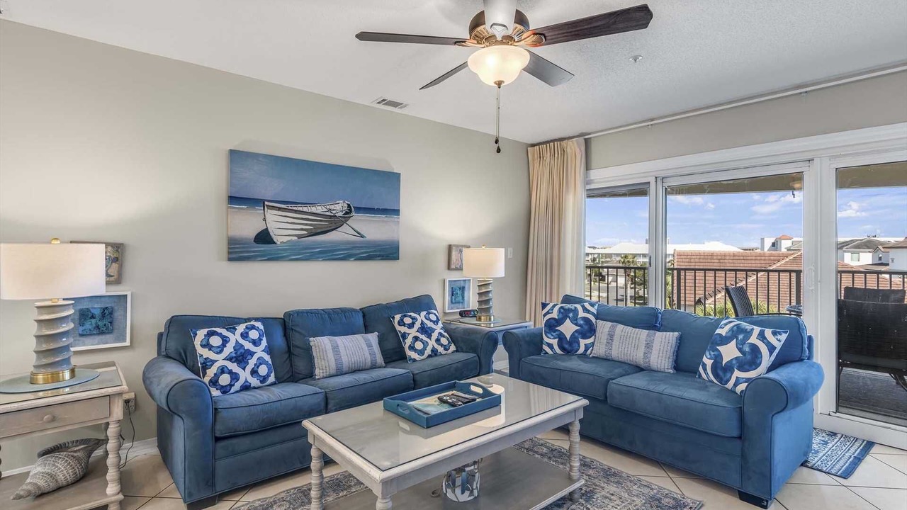 Photo of Livingroom in Miramar Beach