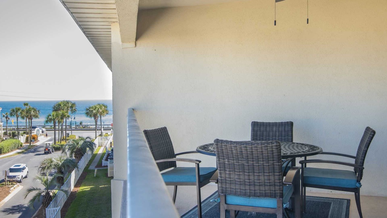 Photo of Outdoor in Miramar Beach