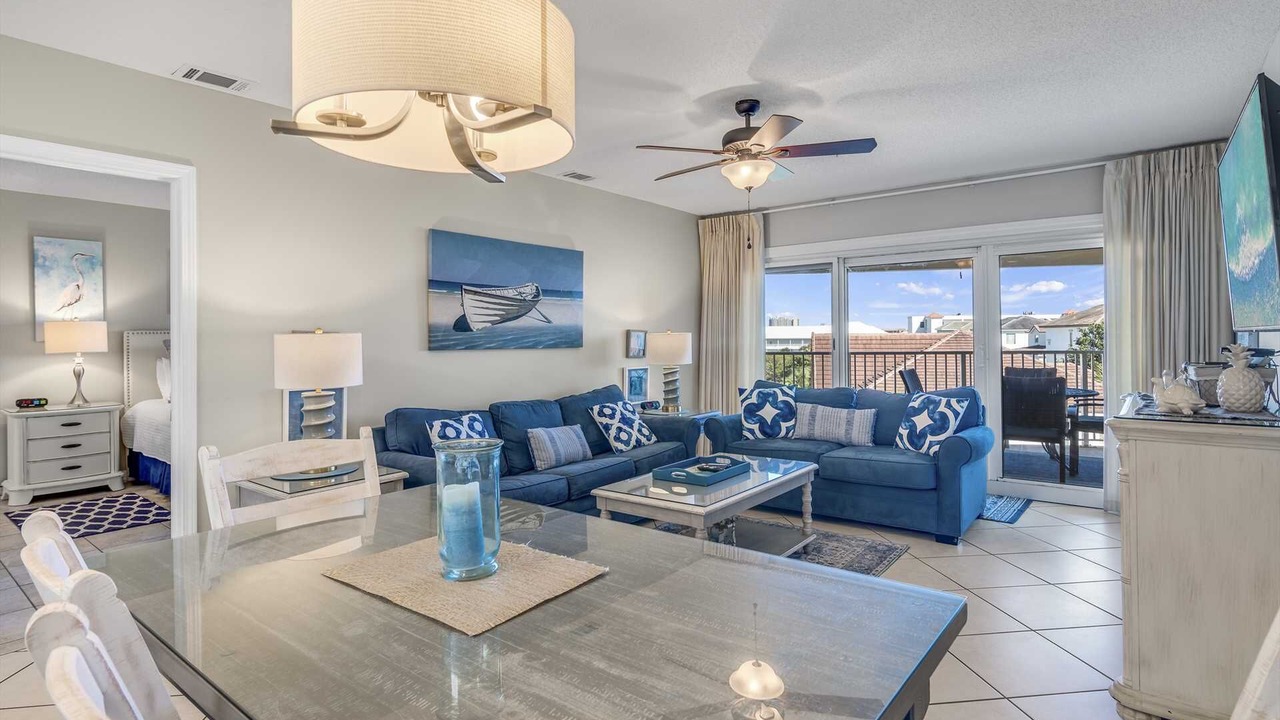 Photo of Livingroom in Miramar Beach