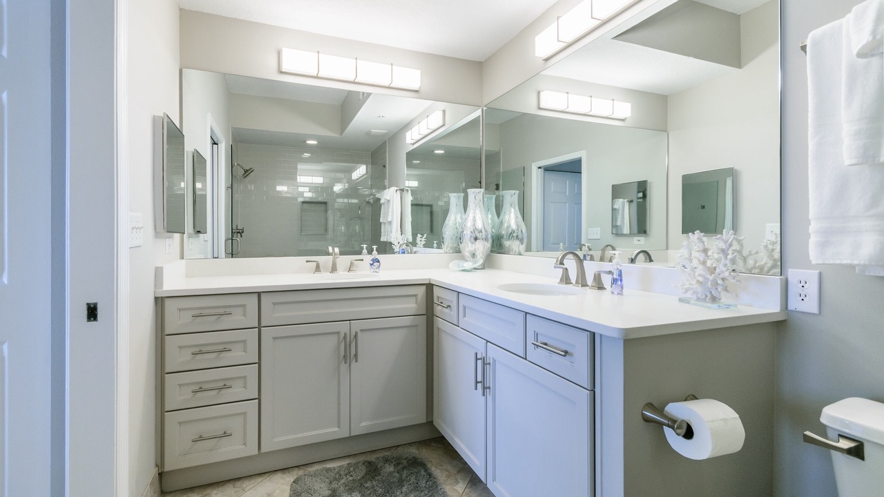 Photo of Bathroom in Amelia City