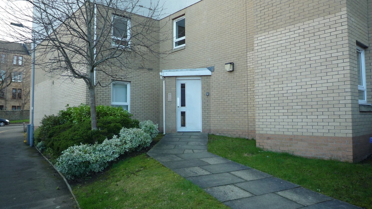 Photo of Others in Paisley