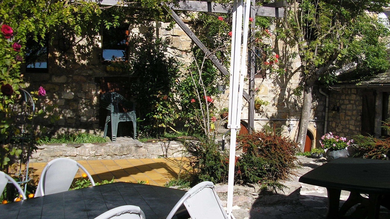 Photo of Others in Cantobre