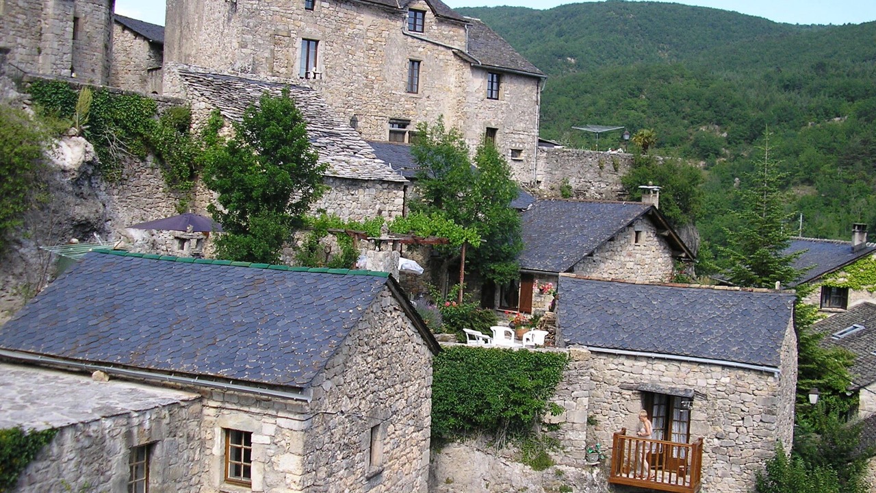 Photo of Others in Cantobre