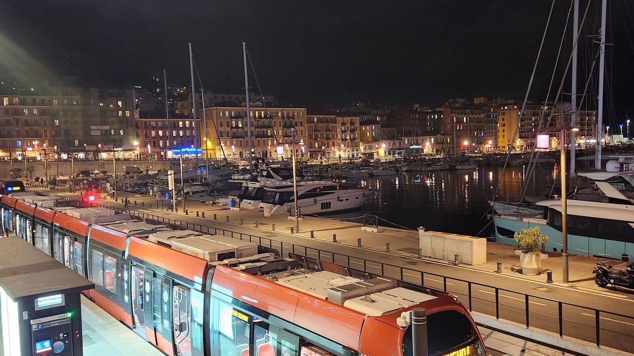 Photo of Others in Quartier du Port