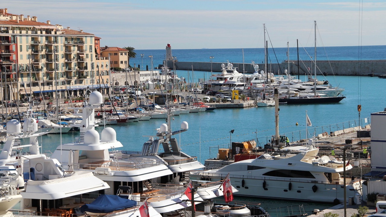 Photo of Others in Quartier du Port