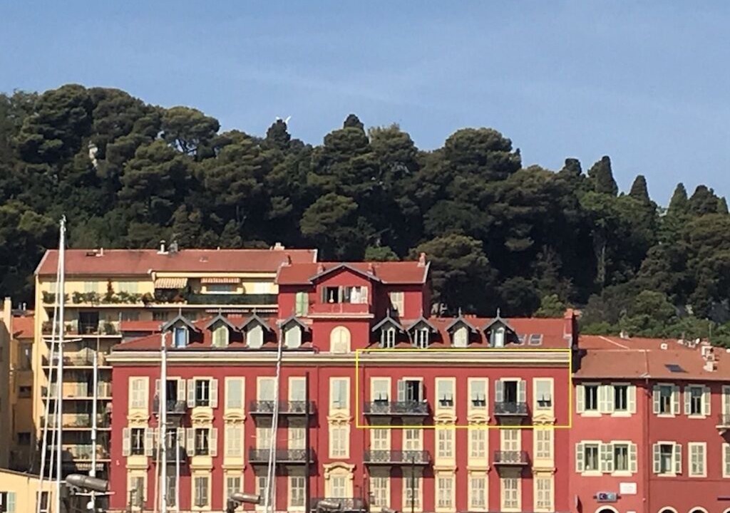Photo of Others in Quartier du Port
