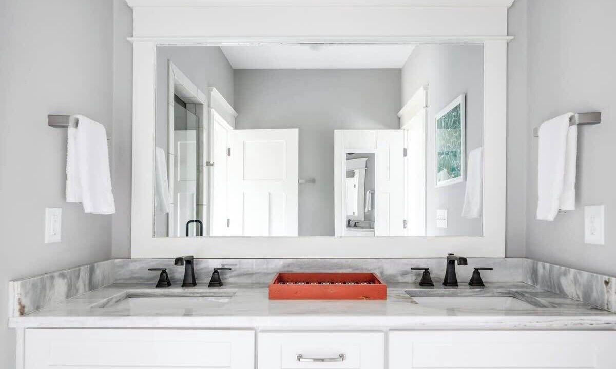 Photo of Bathroom in Eastwood