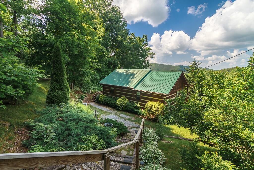 Photo of Outdoor in Cosby