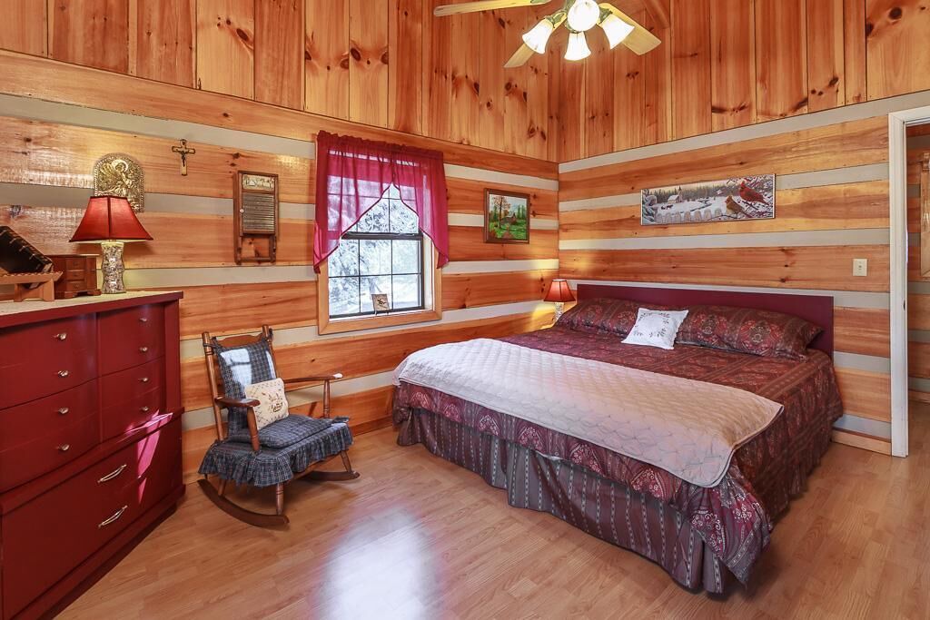 Photo of Bedroom in Cosby