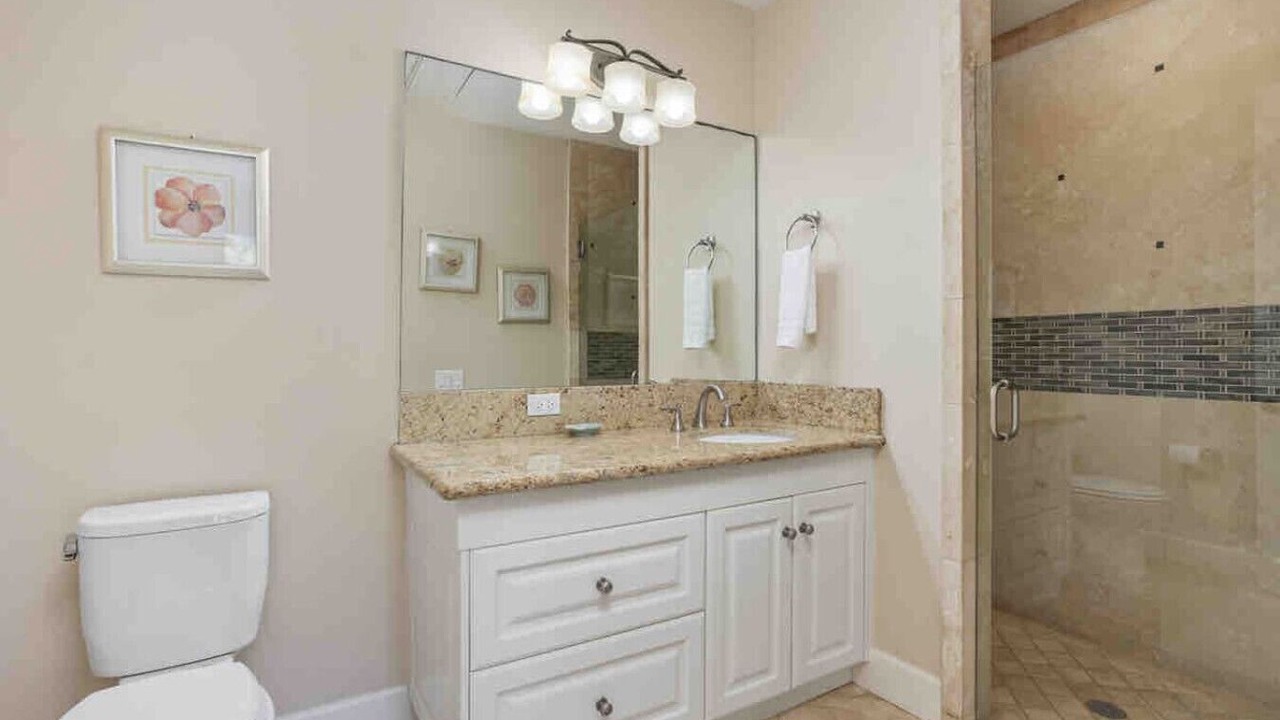 Photo of Bathroom in Townsite