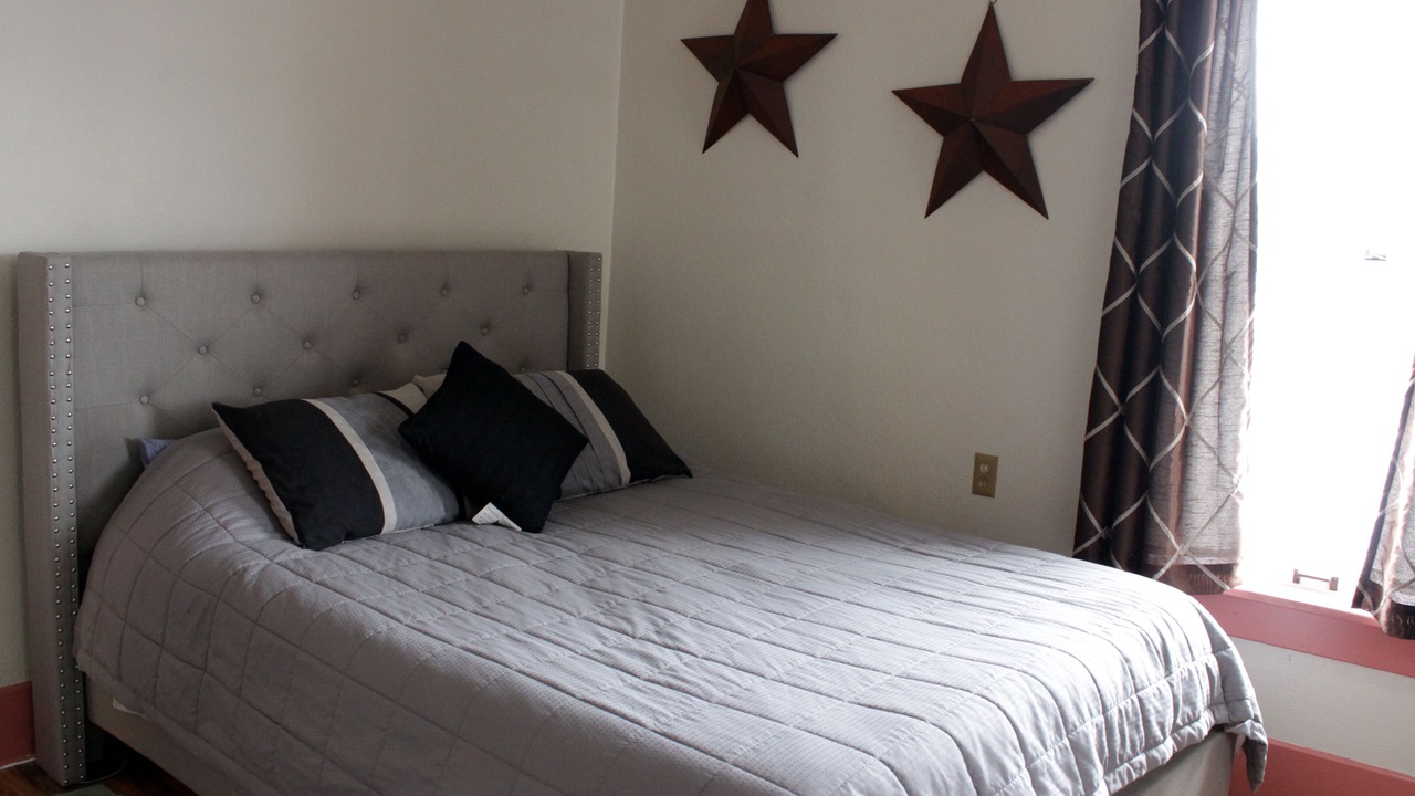 Photo of Bedroom in Downtown Bozeman