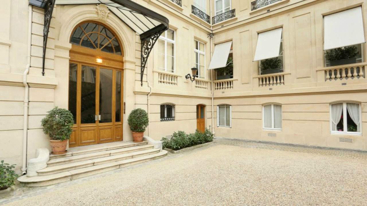 Photo of Outdoor in 7th Arrondissement