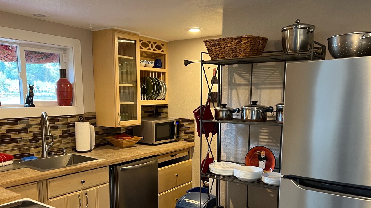 Photo of Kitchen in Island Station