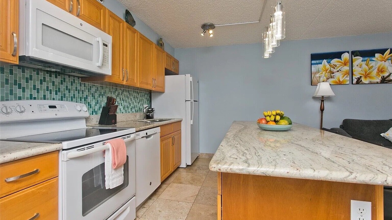 Photo of Kitchen in Waikiki