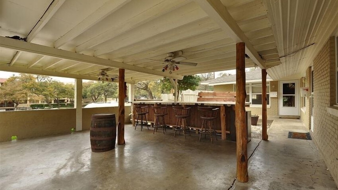 Photo of Patio Balcony in Tarrytown
