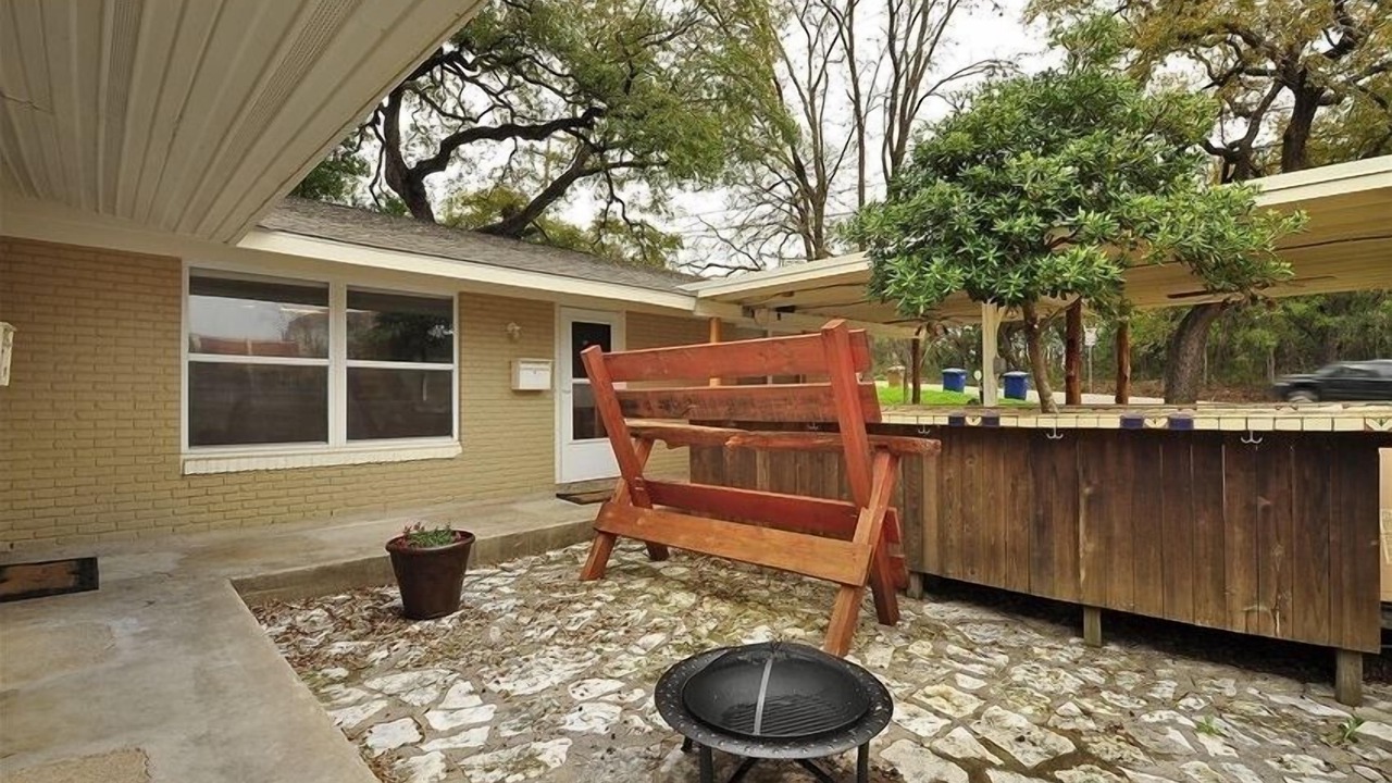 Photo of Patio Balcony in Tarrytown