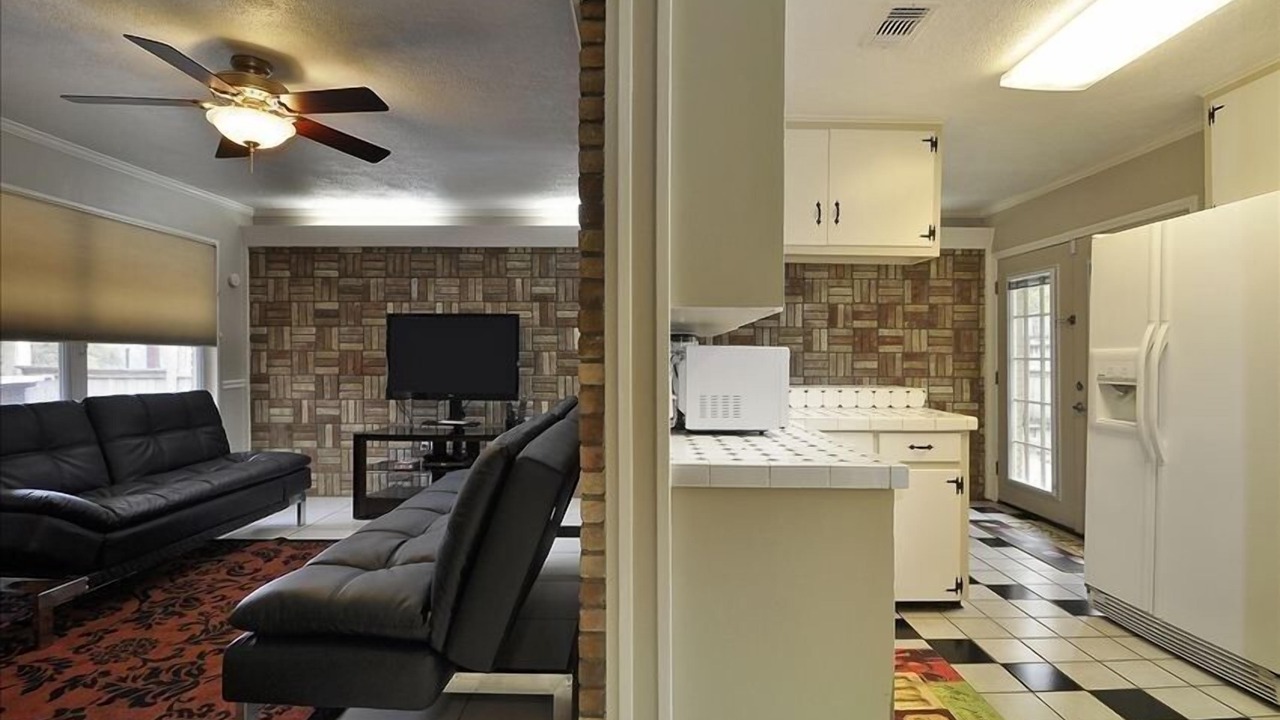 Photo of Livingroom in Tarrytown