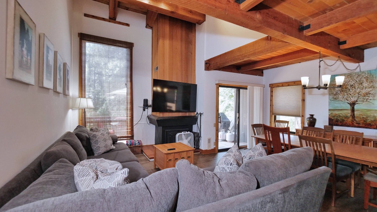 Photo of Livingroom in Lake Forest